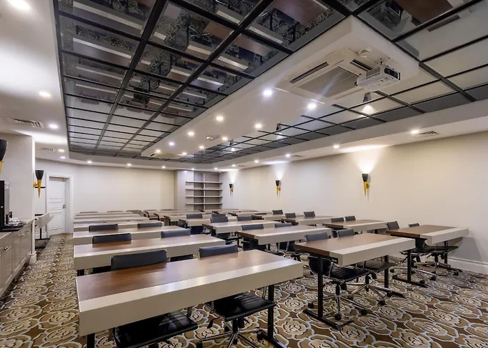 Reo Hotel Antalya
